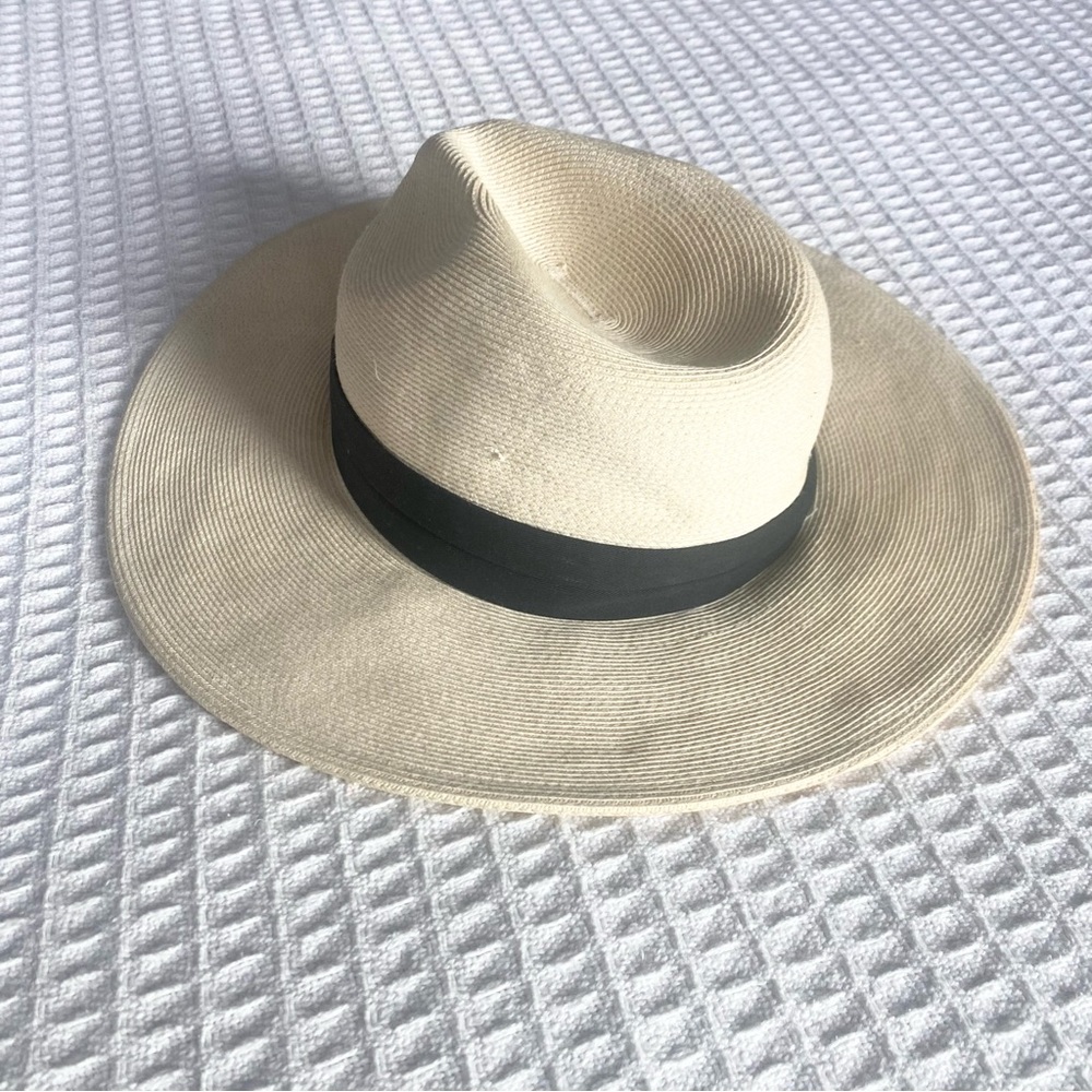 Sunday afternoons UPF 50 sun hat